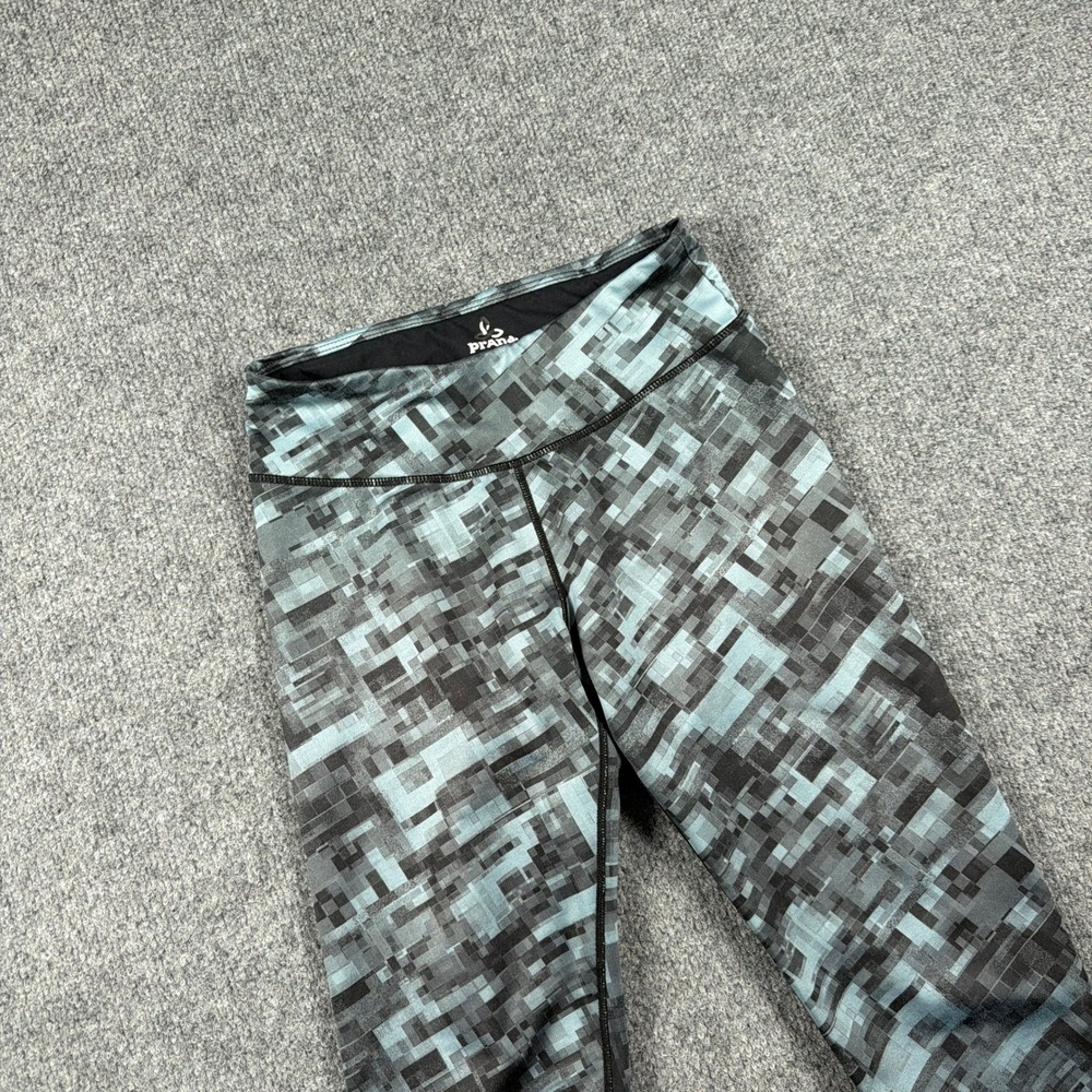 Prana‎ Roxanne Capri Leggings Womens Small Teal Black Digital Pixel